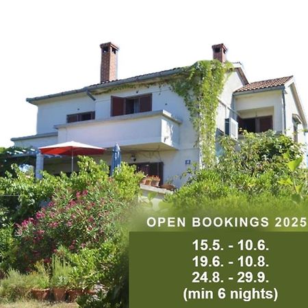 Apartment Zoja Pinezići Exterior foto