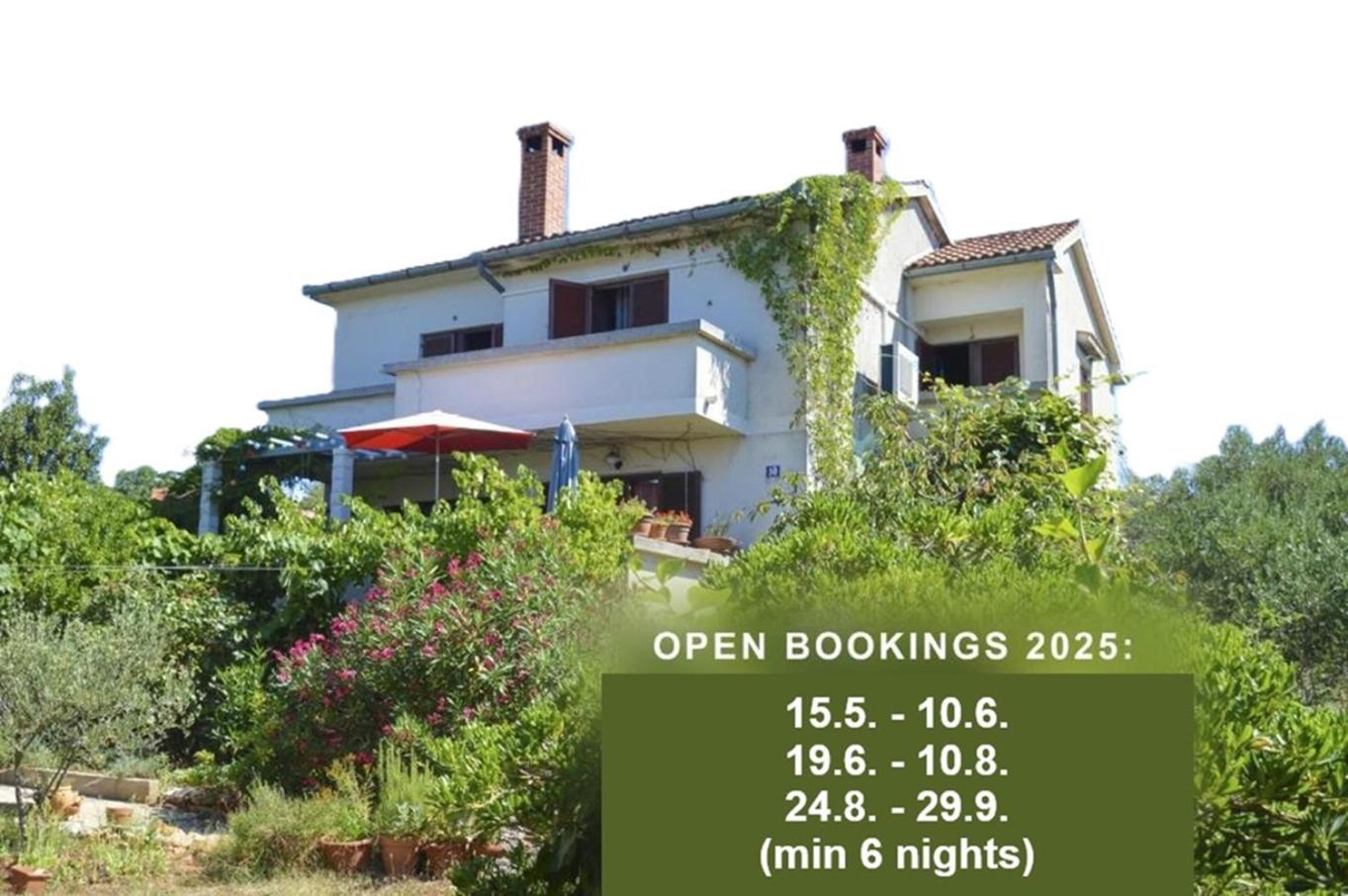 Apartment Zoja Pinezići Exterior foto